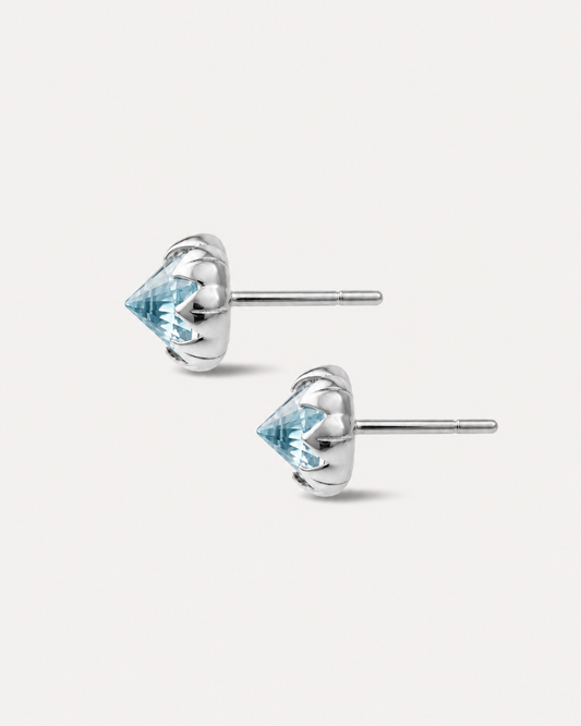 Stud Protea em Ouro Branco 18k e Topázio Sky Pequeno